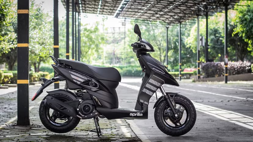 Best Aprilia 125 STROM CBS Showroom In Nashik - Moharir Auto