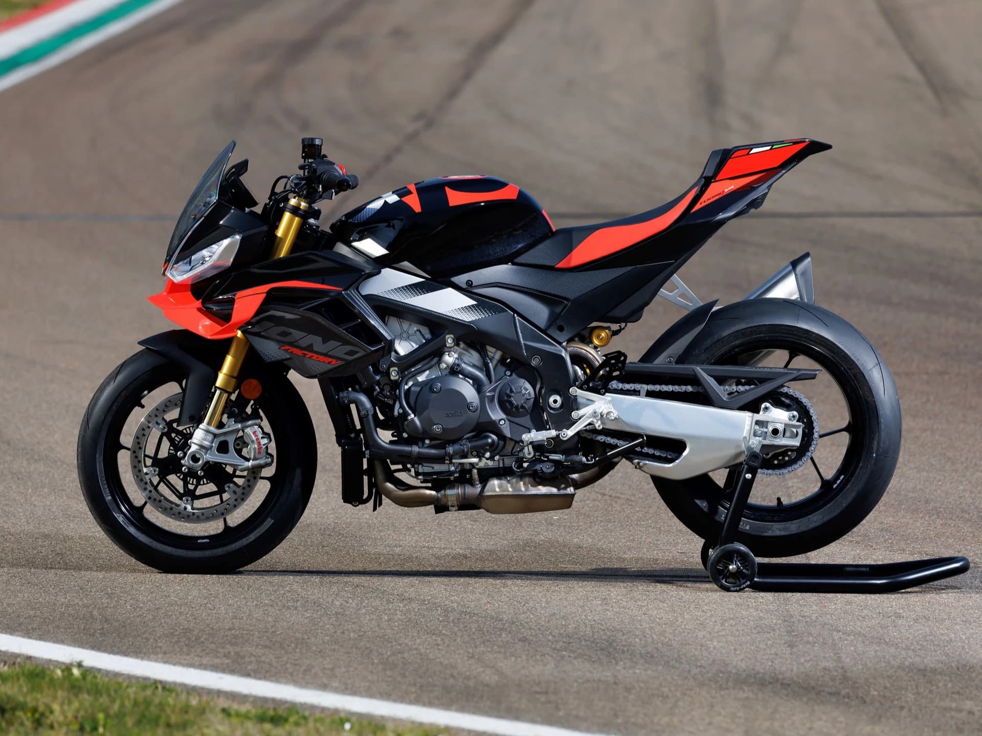 Best Aprilia Showroom in Nashik